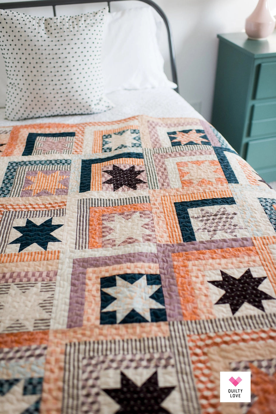 Log Cabin Stars - Quilt Pattern (Printed)